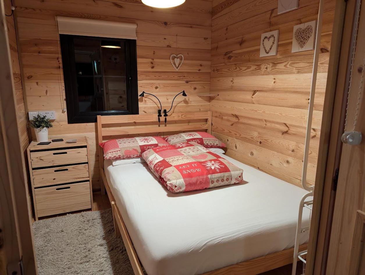 'Monktonmead Lodge' In Secluded Setting, With Private Indoor Pool. Ryde  Εξωτερικό φωτογραφία