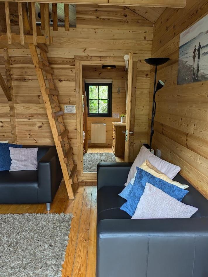 'Monktonmead Lodge' In Secluded Setting, With Private Indoor Pool. Ryde  Εξωτερικό φωτογραφία